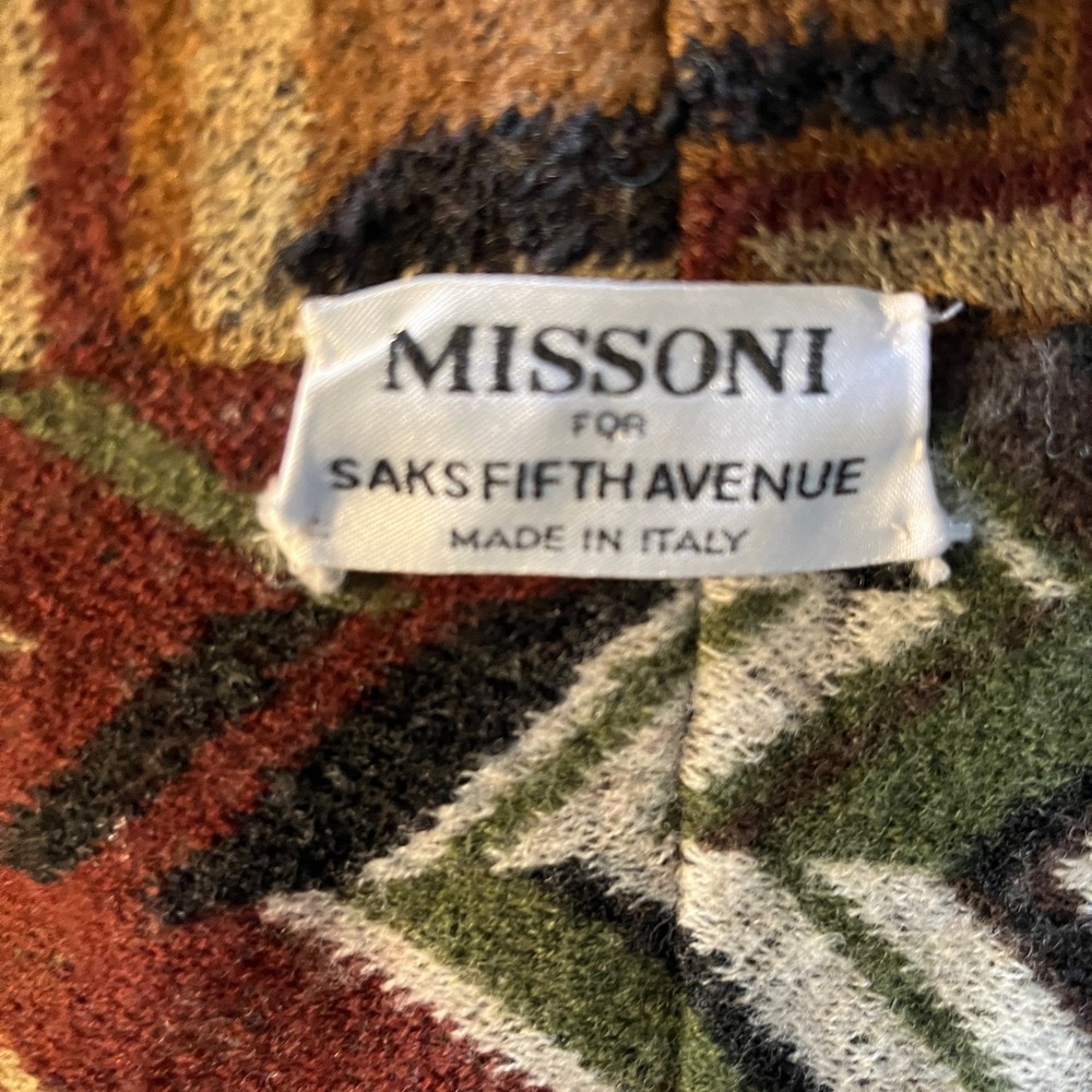 Missoni 3/4 length jacket. zigzag pattern, 90% Laine wool, 10% nylon. Medium. - Picture 8 of 8